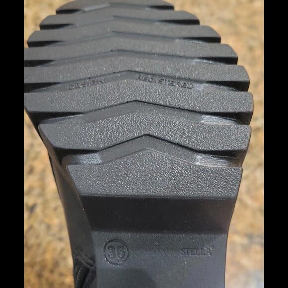 FRED SEGAL FEET Stella Black Leather Booties Women's Ankle Boot Shoes 36 6 $598 - Picture 11 of 15